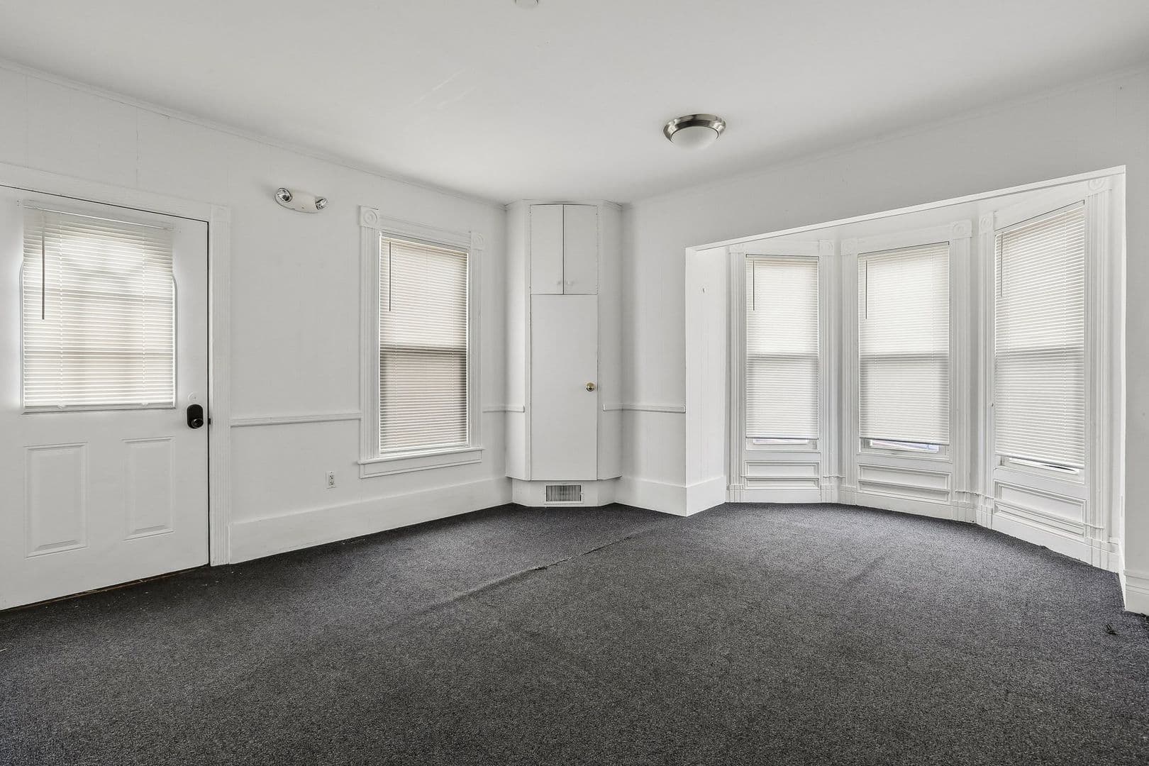 Danbury Apartment: 4 Harmony St.