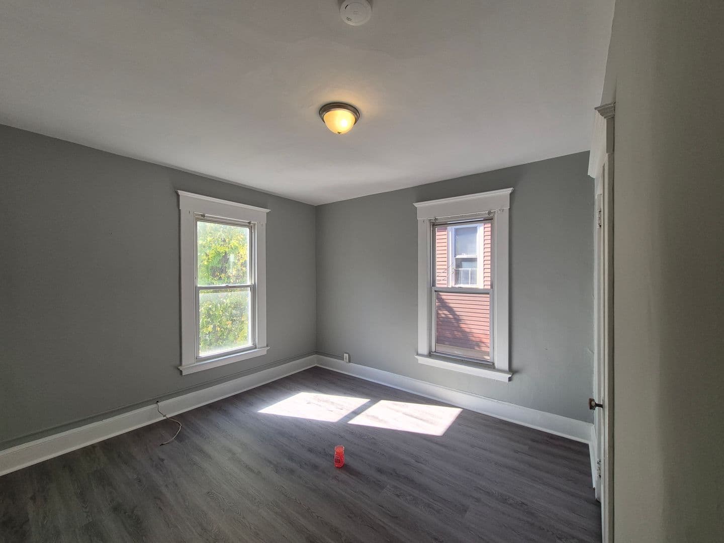 New Haven Apartment: 1644 Chapel Street