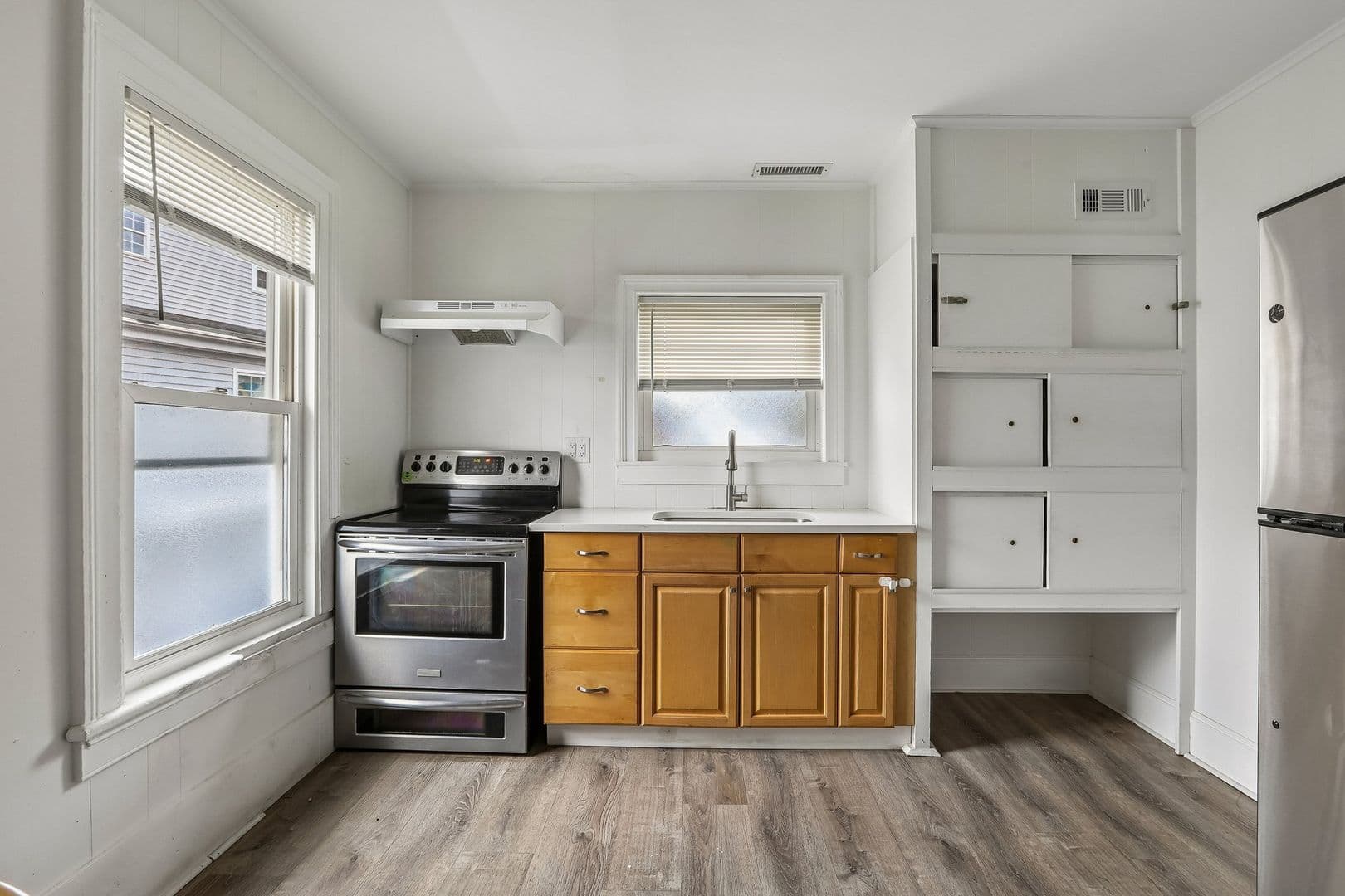 Danbury Apartment: 4 Harmony St.