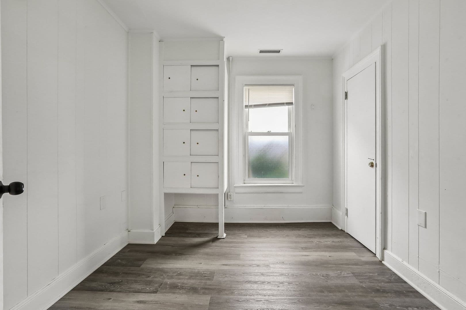 Danbury Apartment: 4 Harmony St.