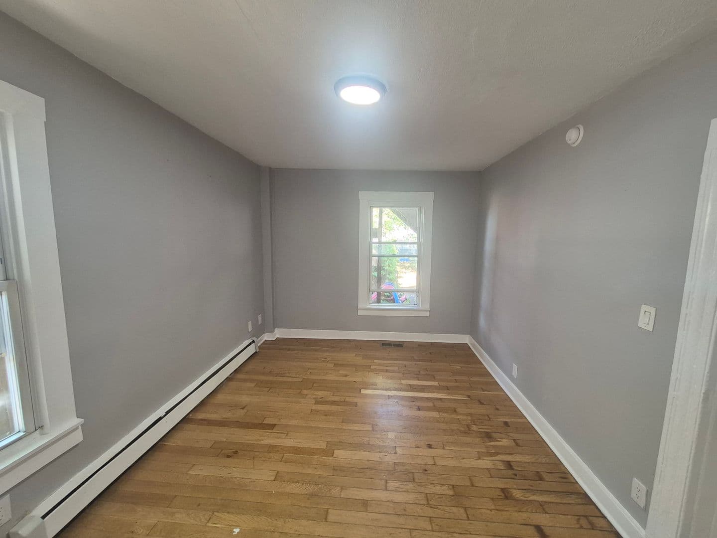 New Haven Apartment: 35 SALTONSTALL AVE
