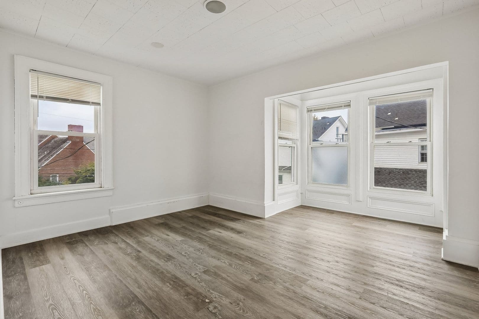 Danbury Apartment: 4 Harmony St.