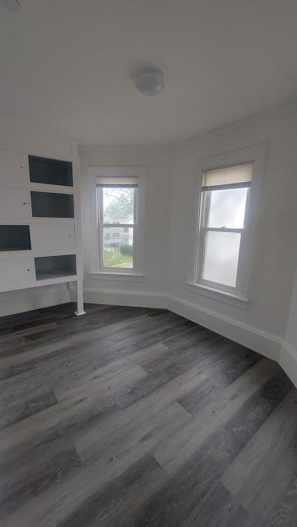 Danbury Apartment: 4 Harmony St.