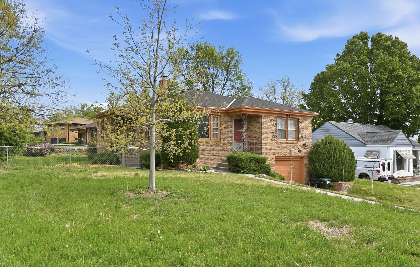 Omaha House: 2618 Weber Street