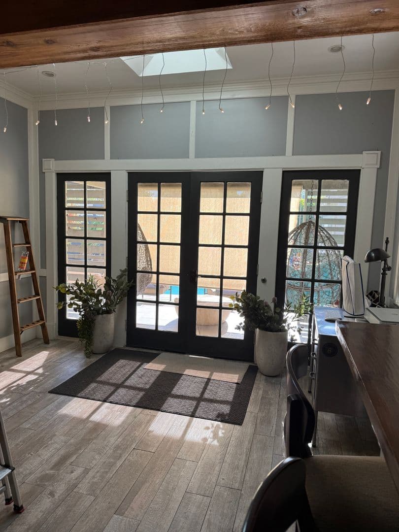 North Hollywood House: 6254 Agnes Avenue