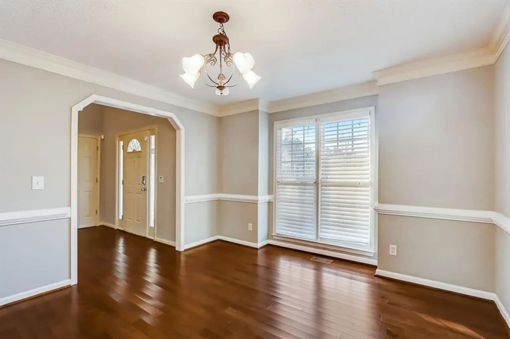 Douglasville House: 74 Flanders Court