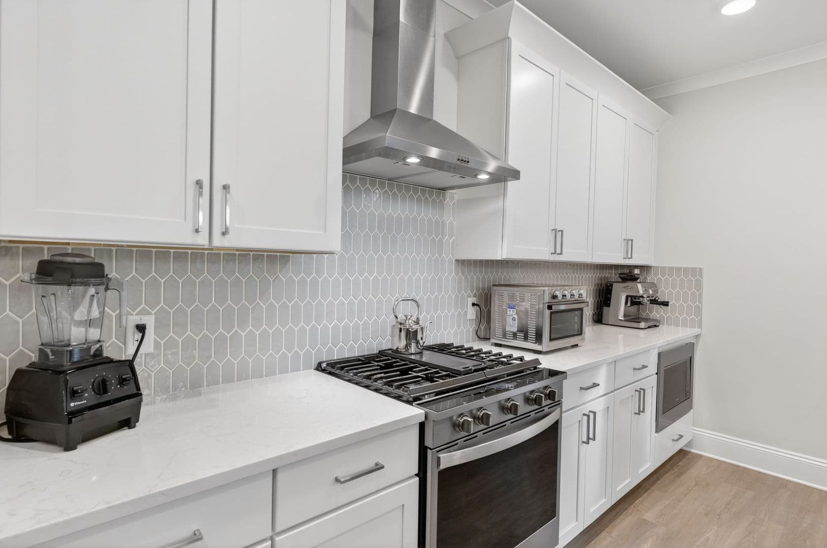 Freeport House: 66 J Hunter's Way N