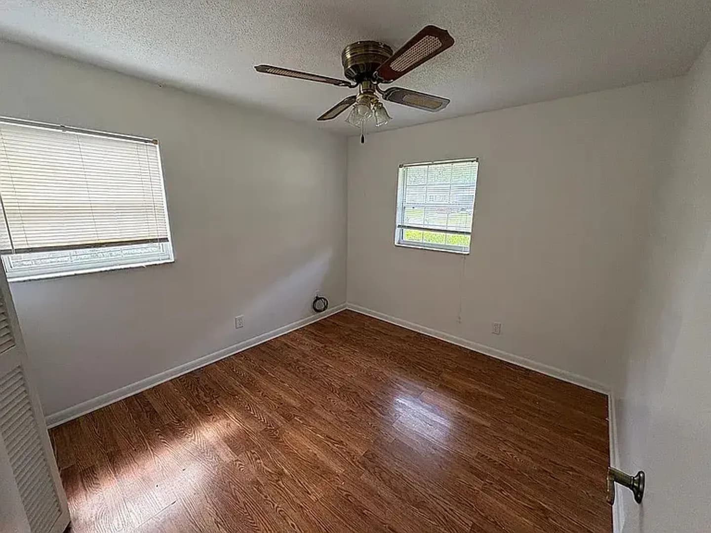 Ocala House: 3839 NE 5th St