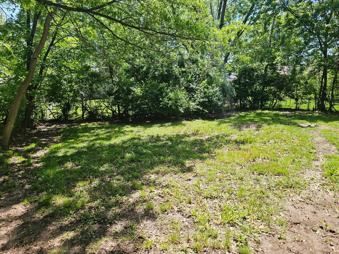 Grandview House: 7601 East 119th Street