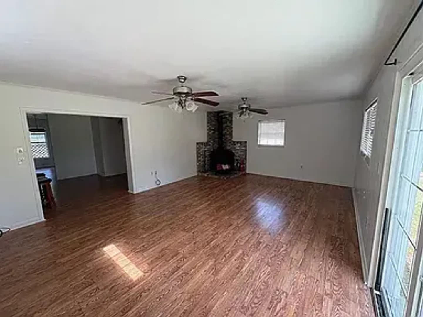 Ocala House: 3839 NE 5th St