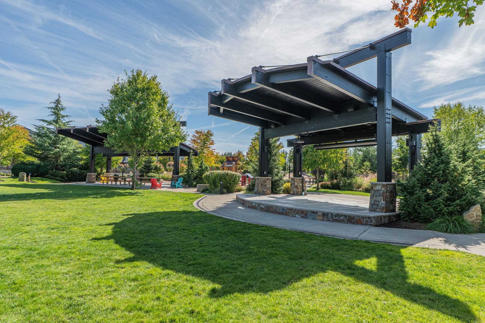 Black Diamond House: 32730 Hemlock Ave SE