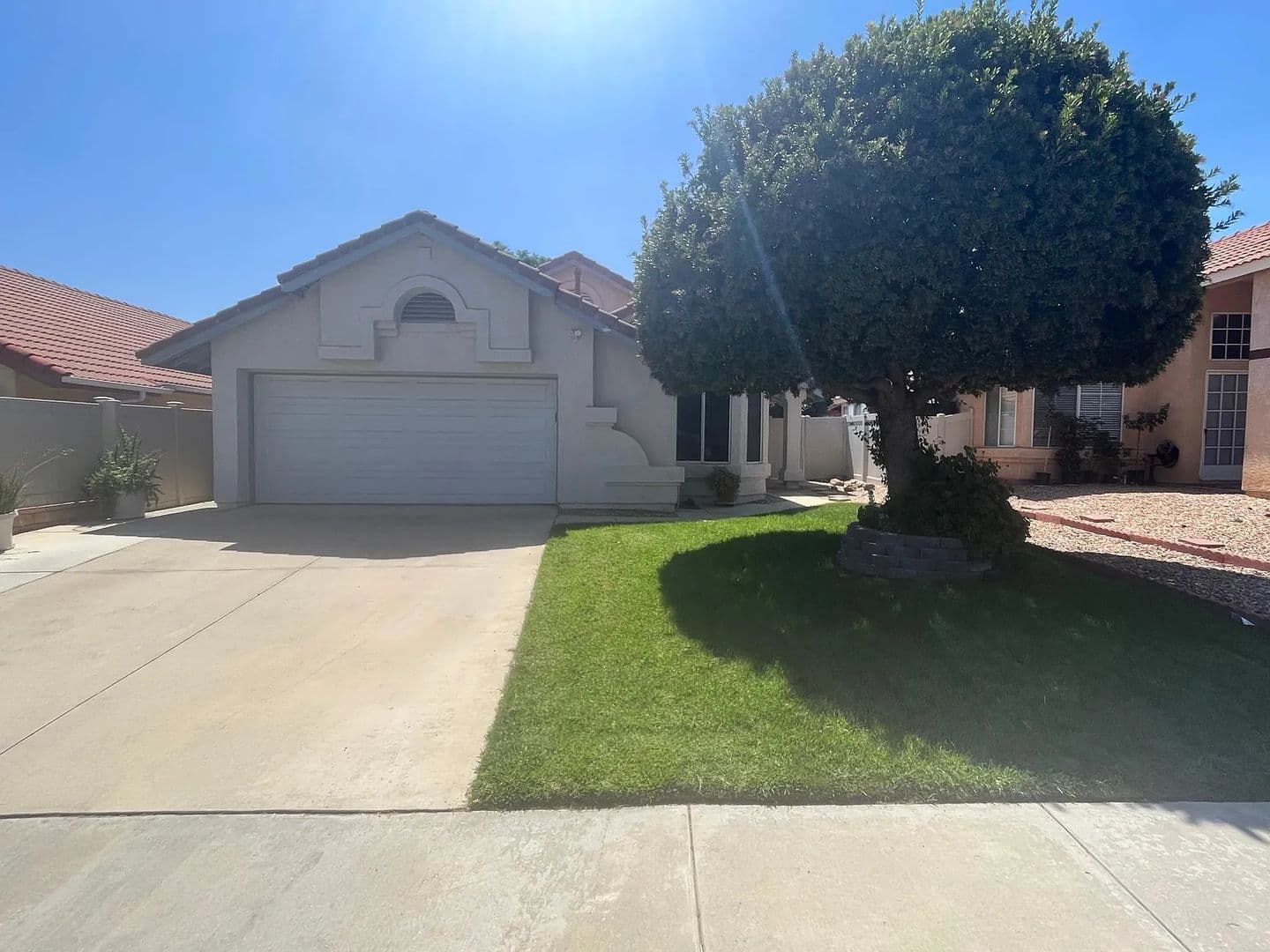 Menifee House: 27459 Prominence Road
