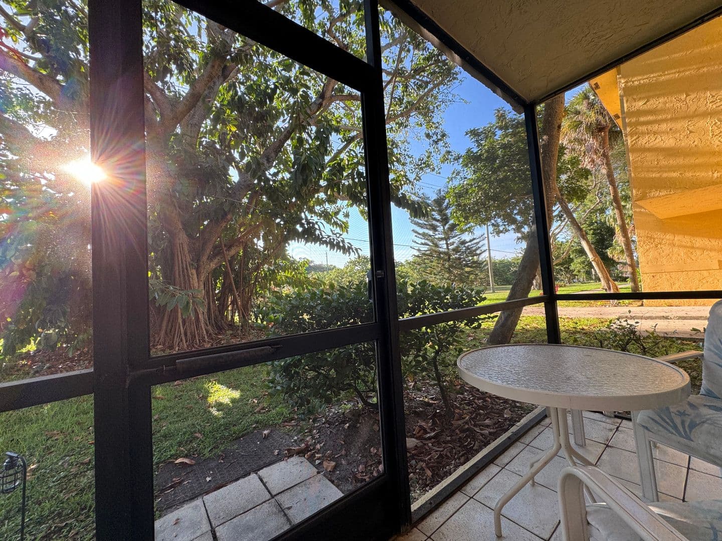 Boca Raton Condo: 450 NW 20TH ST