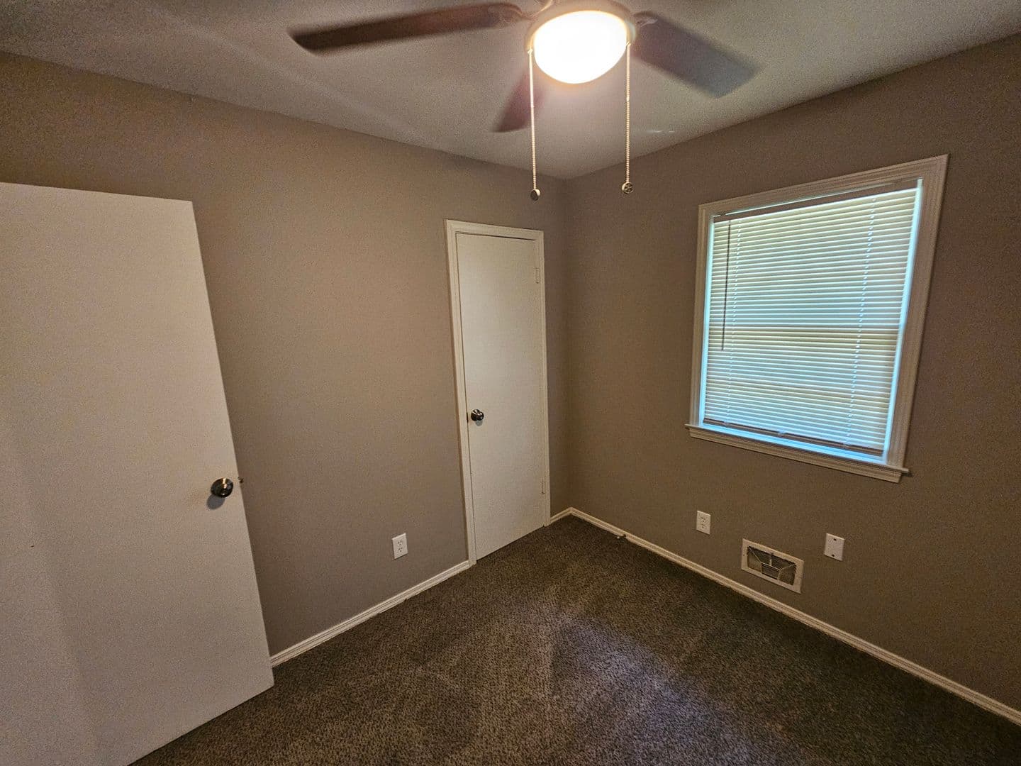 Grandview House: 7601 East 119th Street