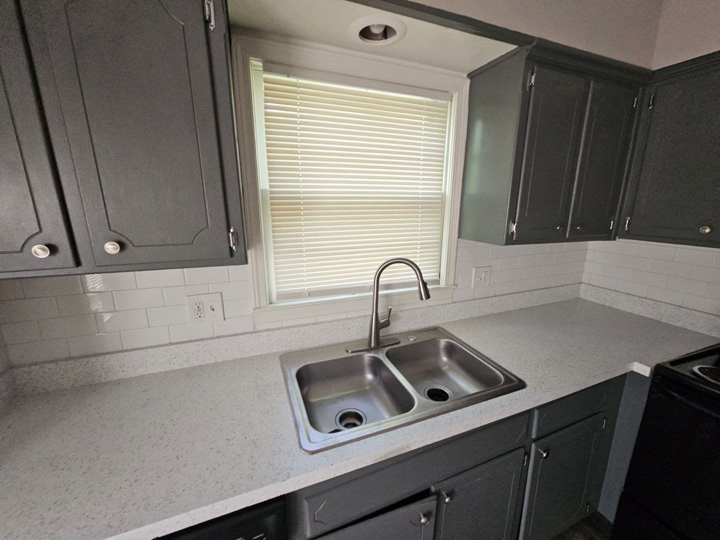 Grandview House: 7601 East 119th Street