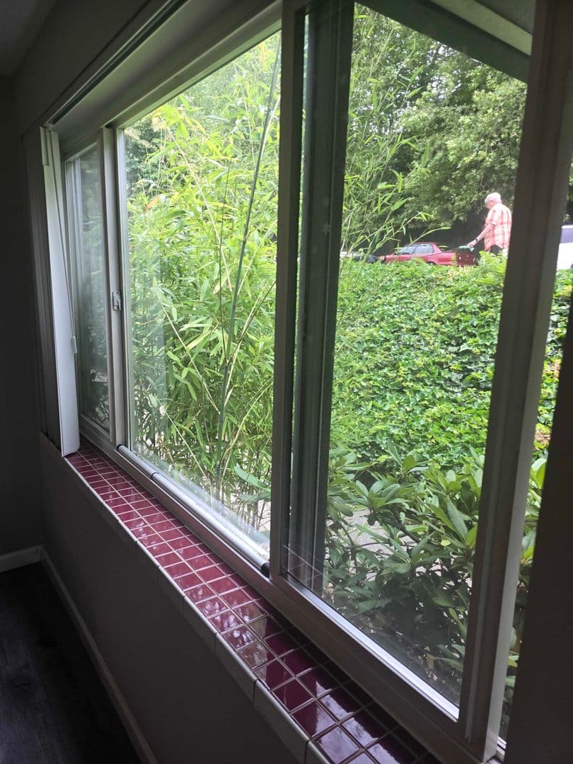 Burien House: 240 S 152nd St Apt 118