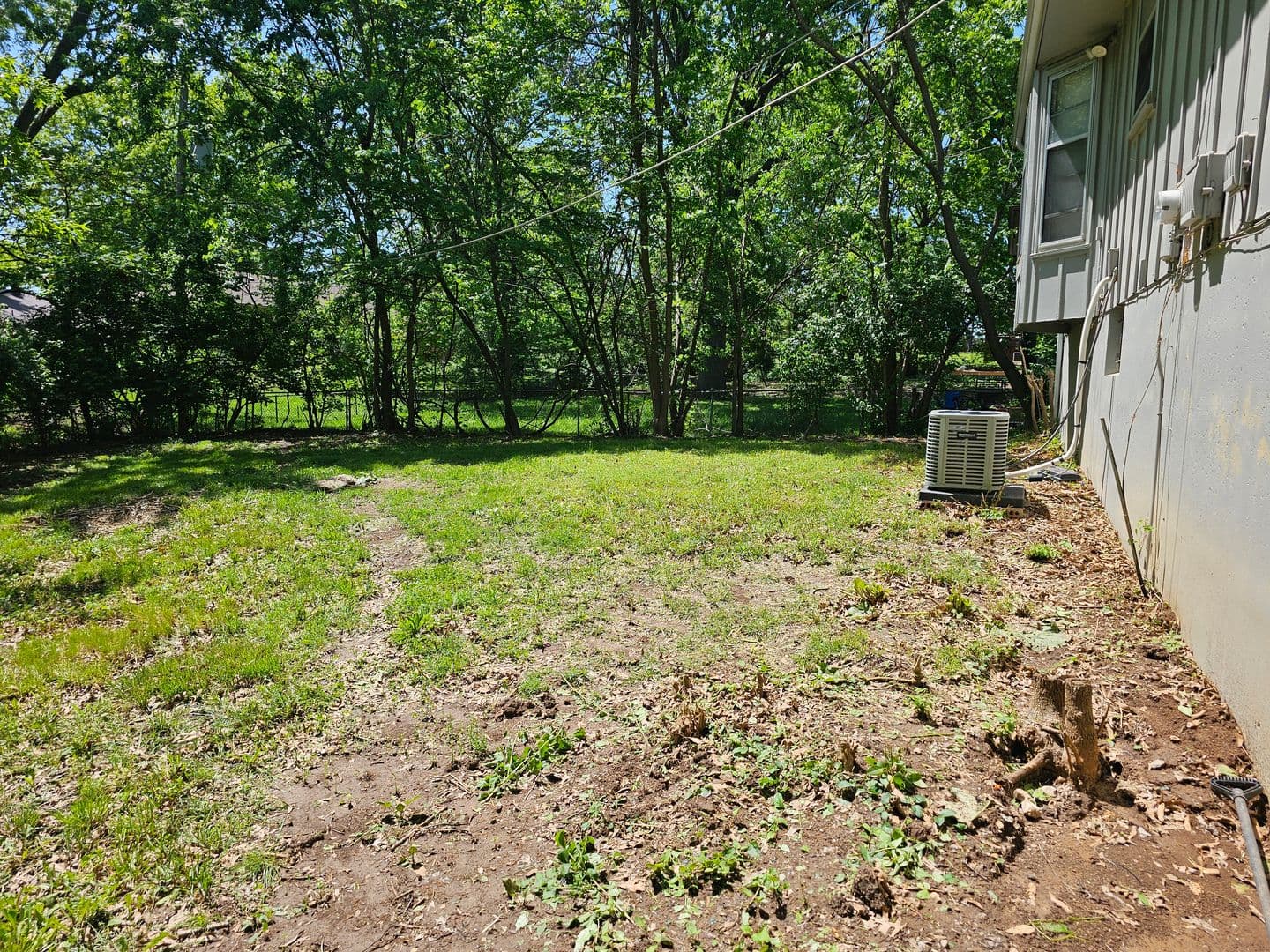 Grandview House: 7601 East 119th Street