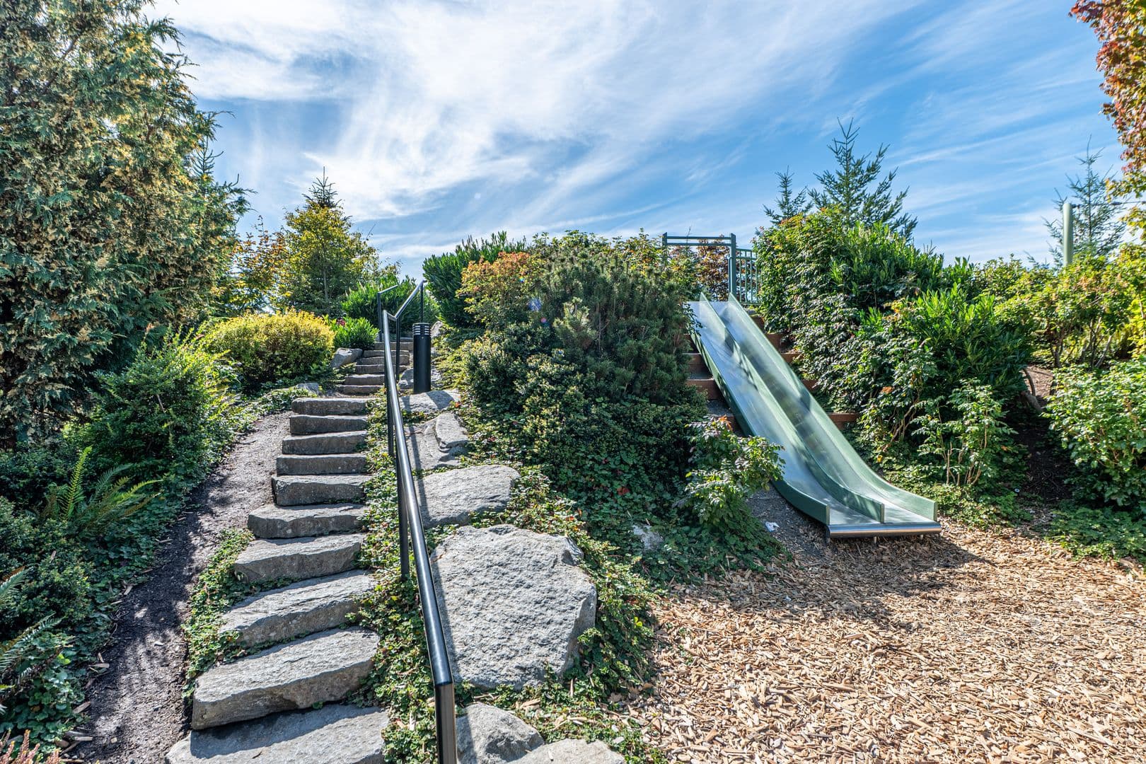 Black Diamond House: 32730 Hemlock Ave SE