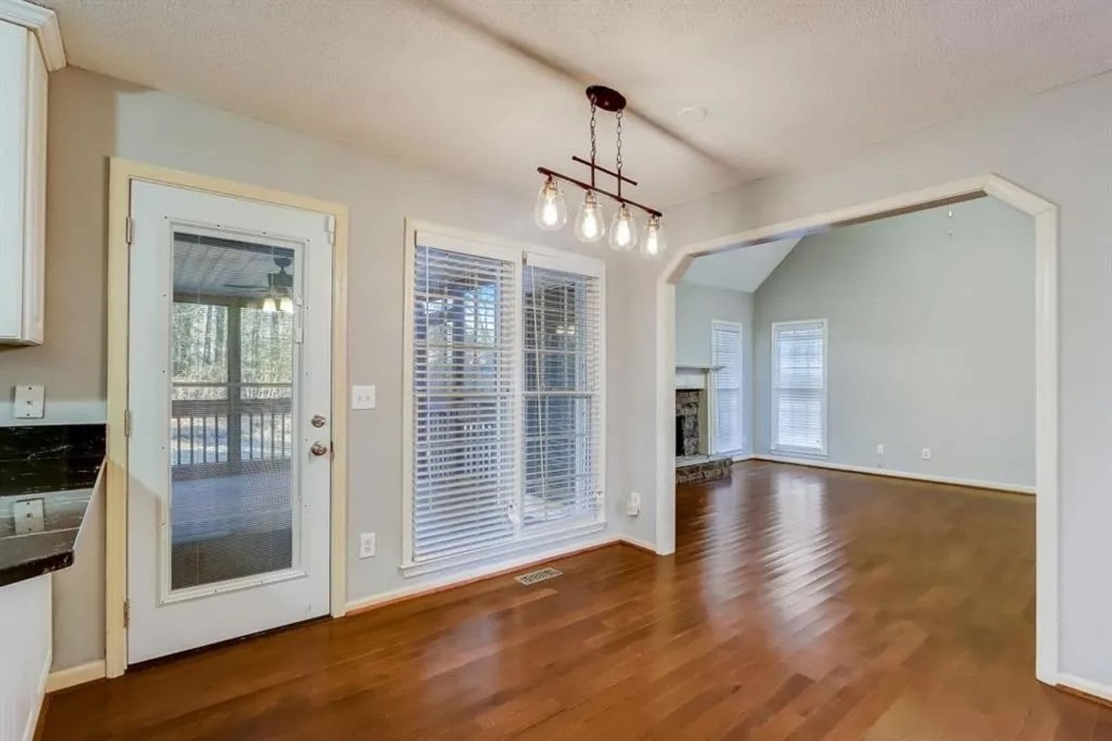 Douglasville House: 74 Flanders Court