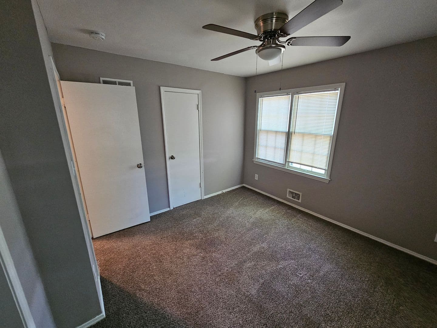 Grandview House: 7601 East 119th Street