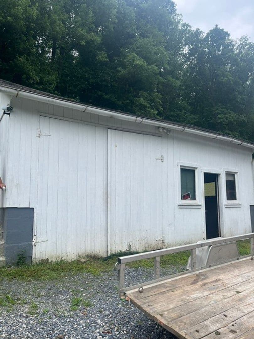 Mohnton House: 702 Wyomissing Road