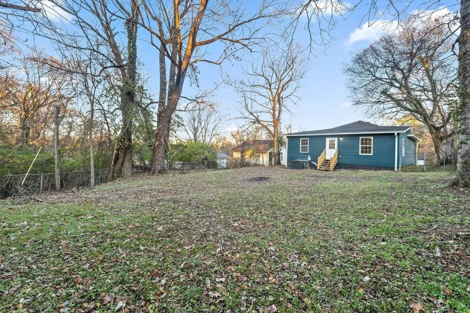 Clarkesville House: 828 Gracey Avenue