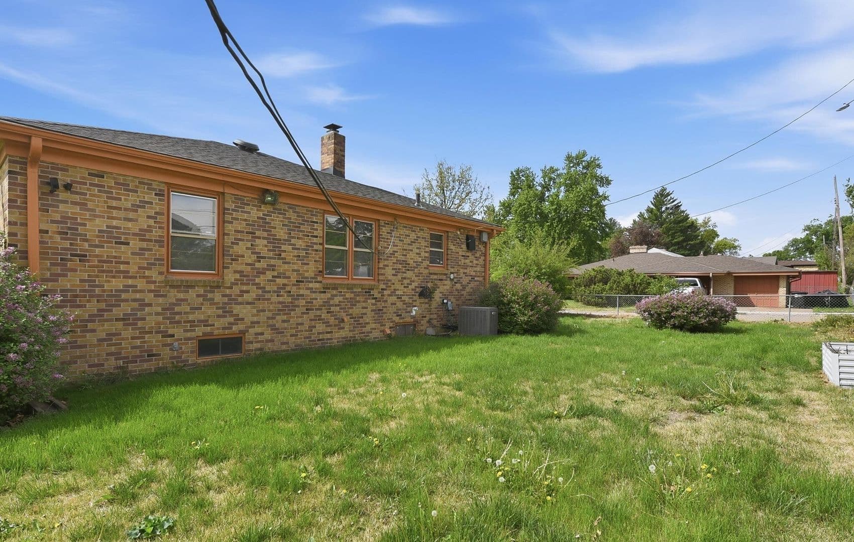 Omaha House: 2618 Weber Street