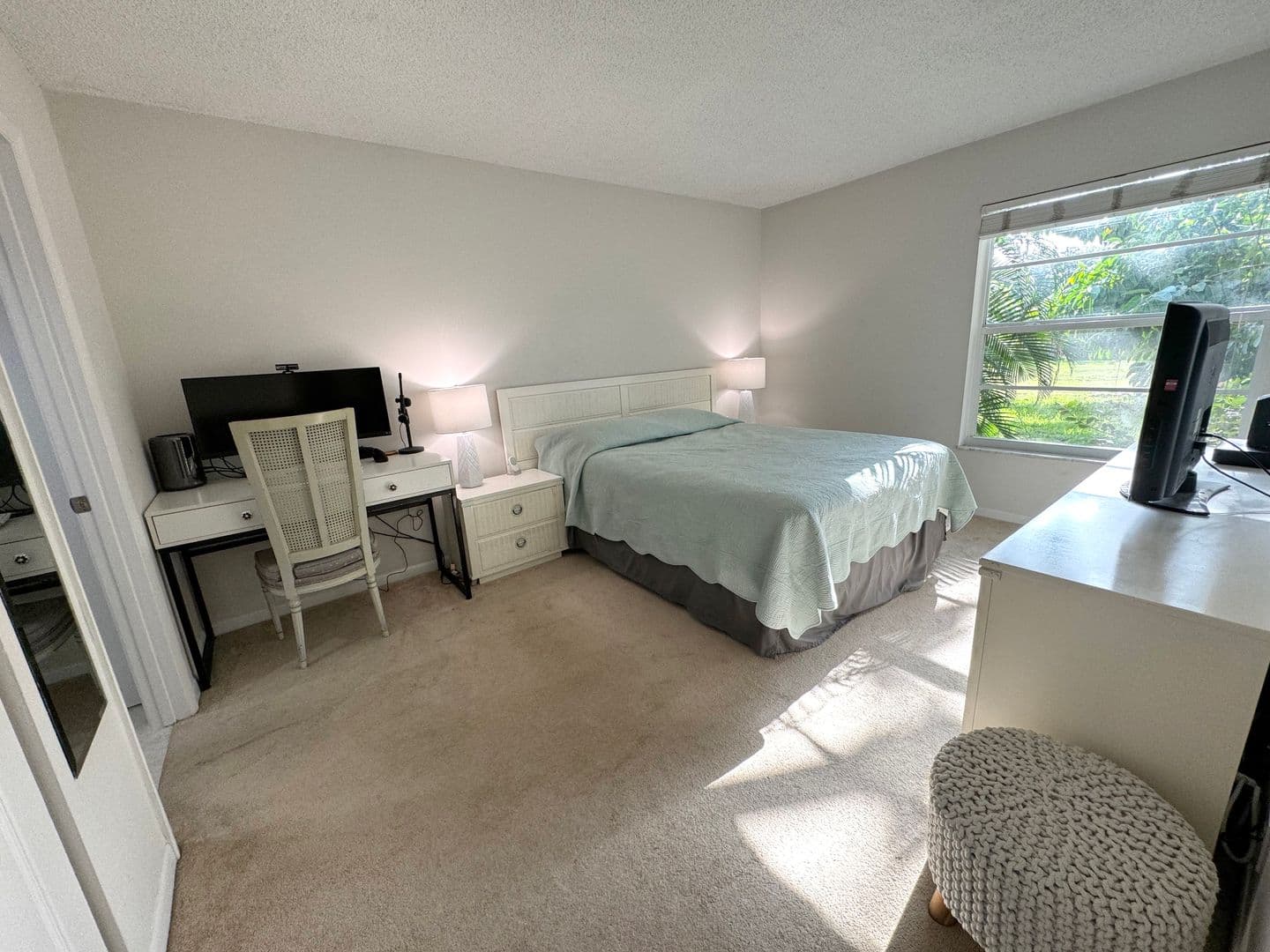 Boca Raton Condo: 450 NW 20TH ST