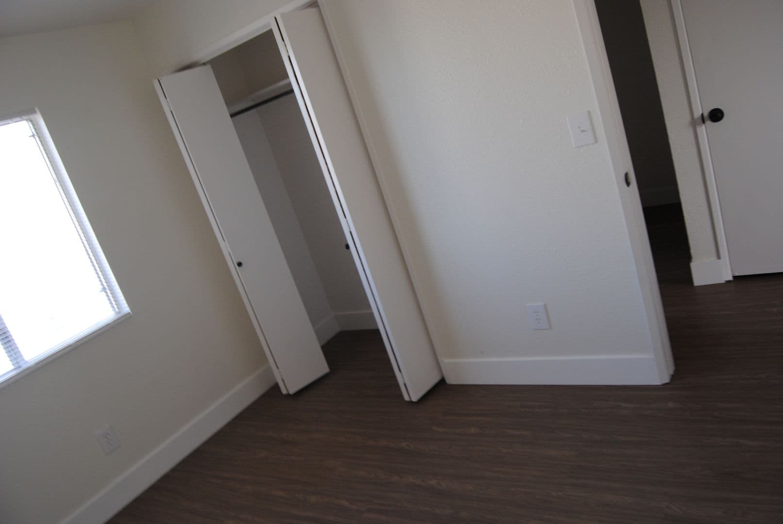 BAKERSFIELD Apartment: 3608 PANAMA LANE #A-E