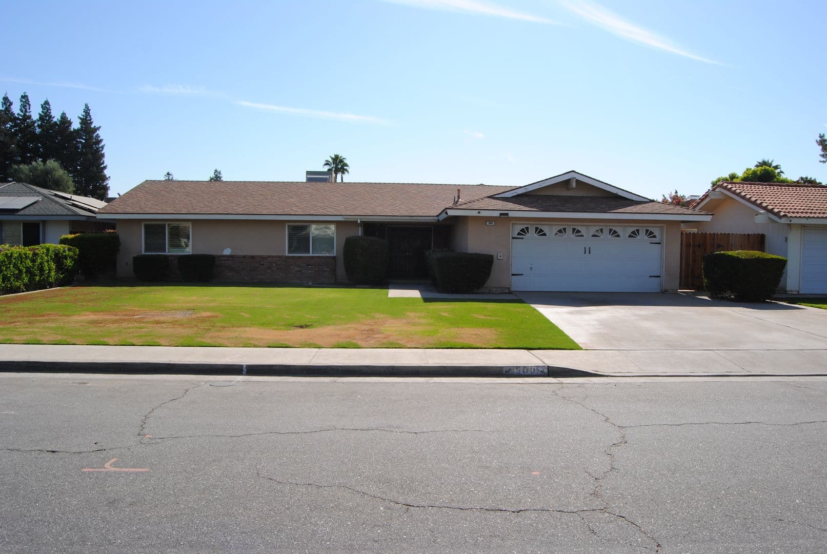 BAKERSFIELD House: 500 PLATO CT.