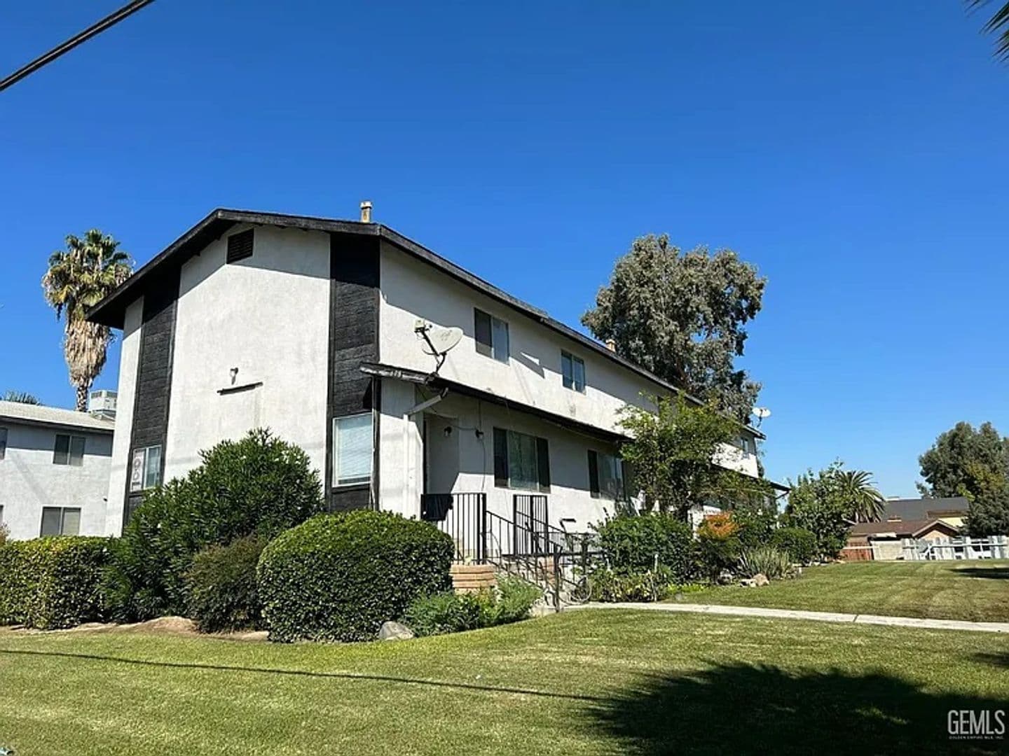 BAKERSFIELD Apartment: 3608 PANAMA LANE #A-E