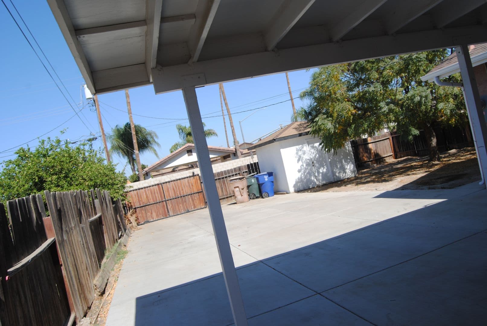BAKERSFIELD House: 3900 MARILYN PLACE