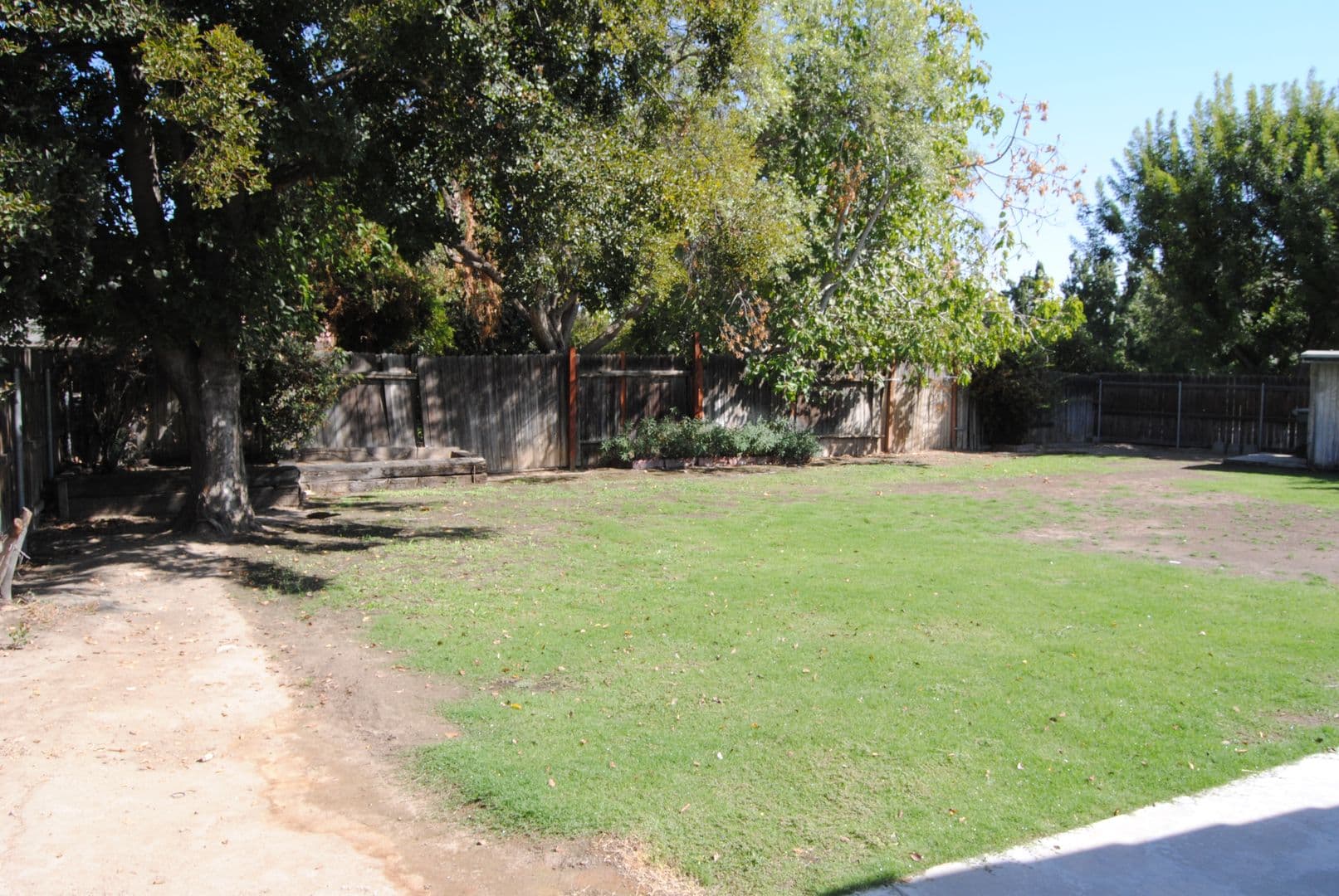 BAKERSFIELD House: 9400 HUNTSMAN OAK CT.
