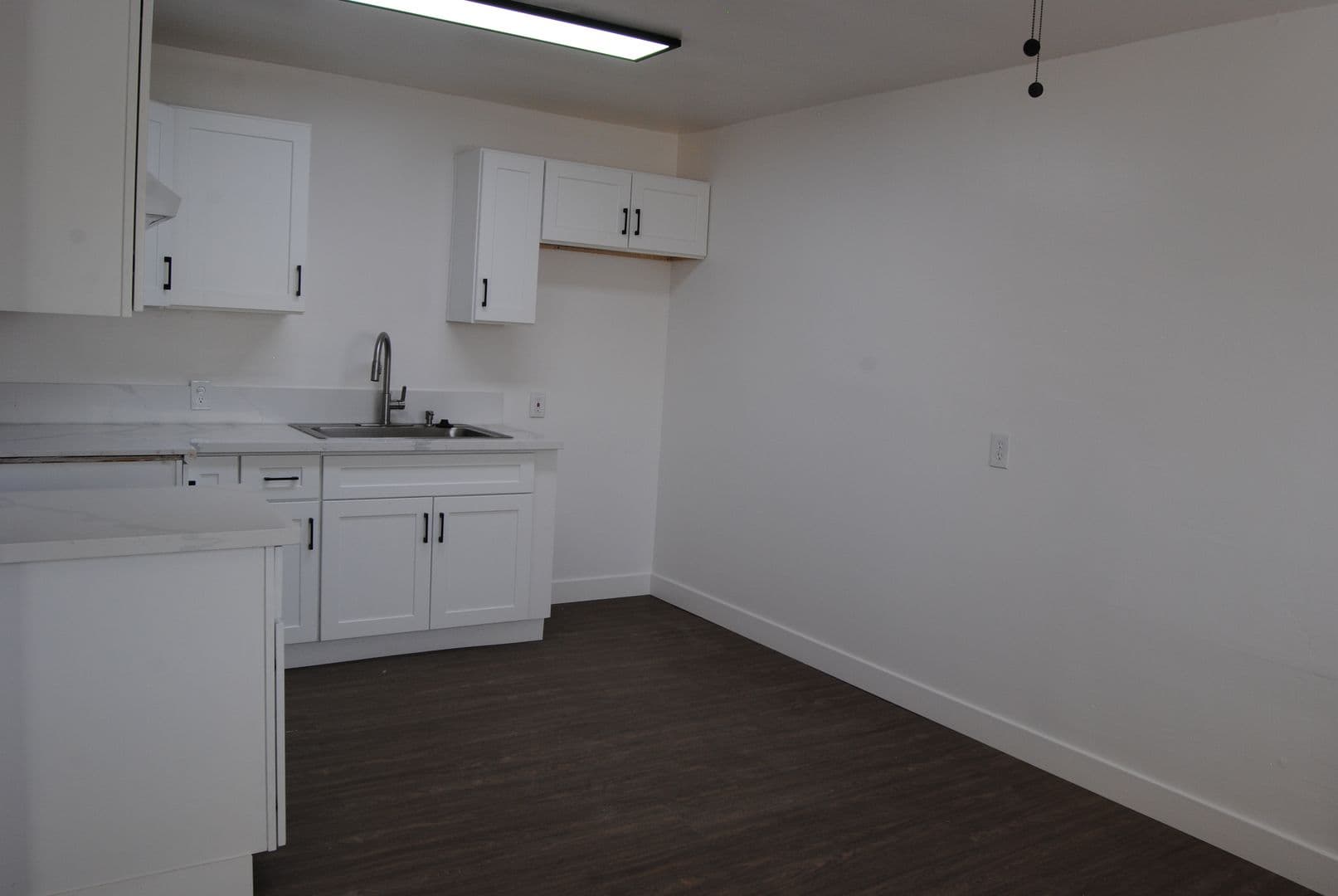 BAKERSFIELD House: 5812 CLAYTON ST.