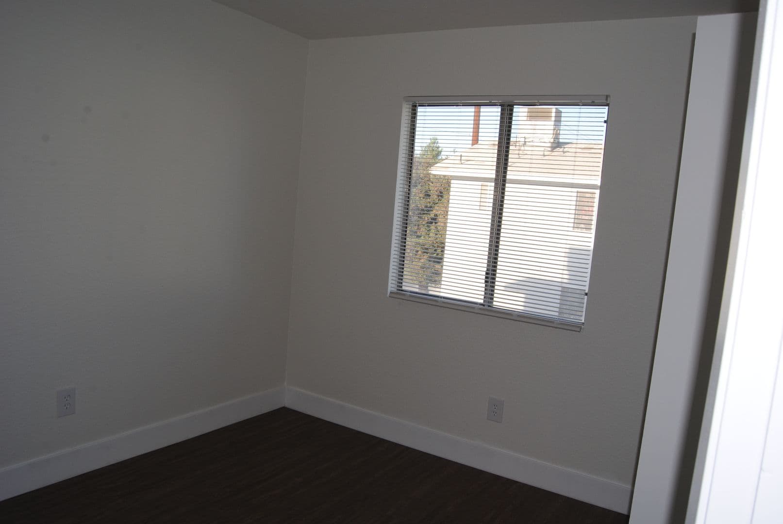 BAKERSFIELD Apartment: 3608 PANAMA LANE #A-E