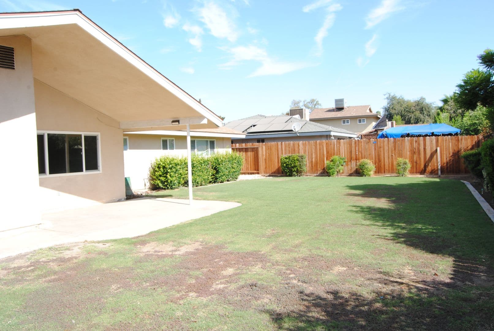 BAKERSFIELD House: 500 PLATO CT.