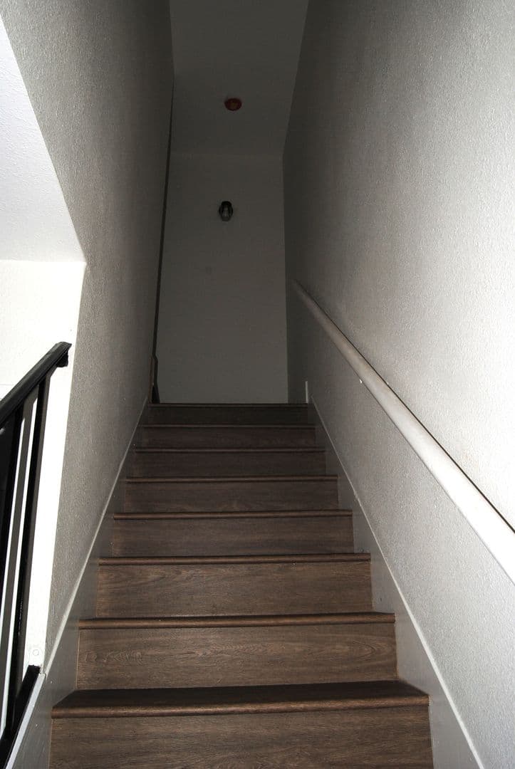 BAKERSFIELD Apartment: 3608 PANAMA LANE #A-E