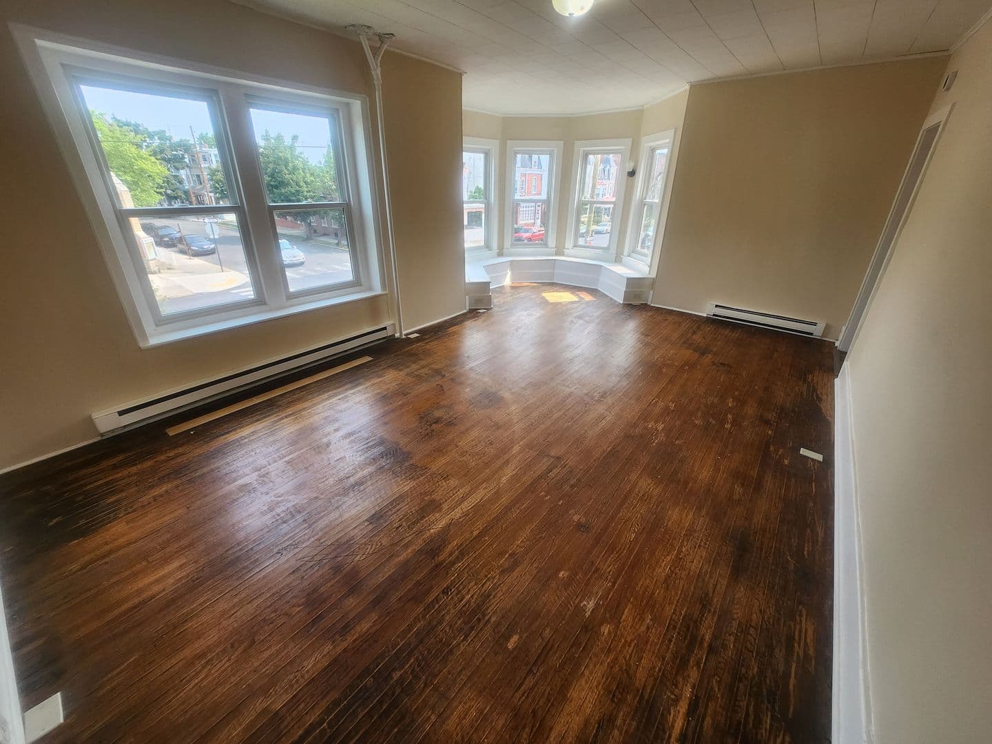 Allentown Apartment: 1402 W Linden St