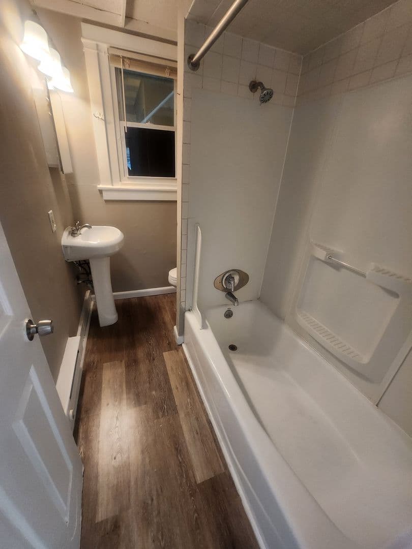 Allentown Apartment: 741-743 W Turner St