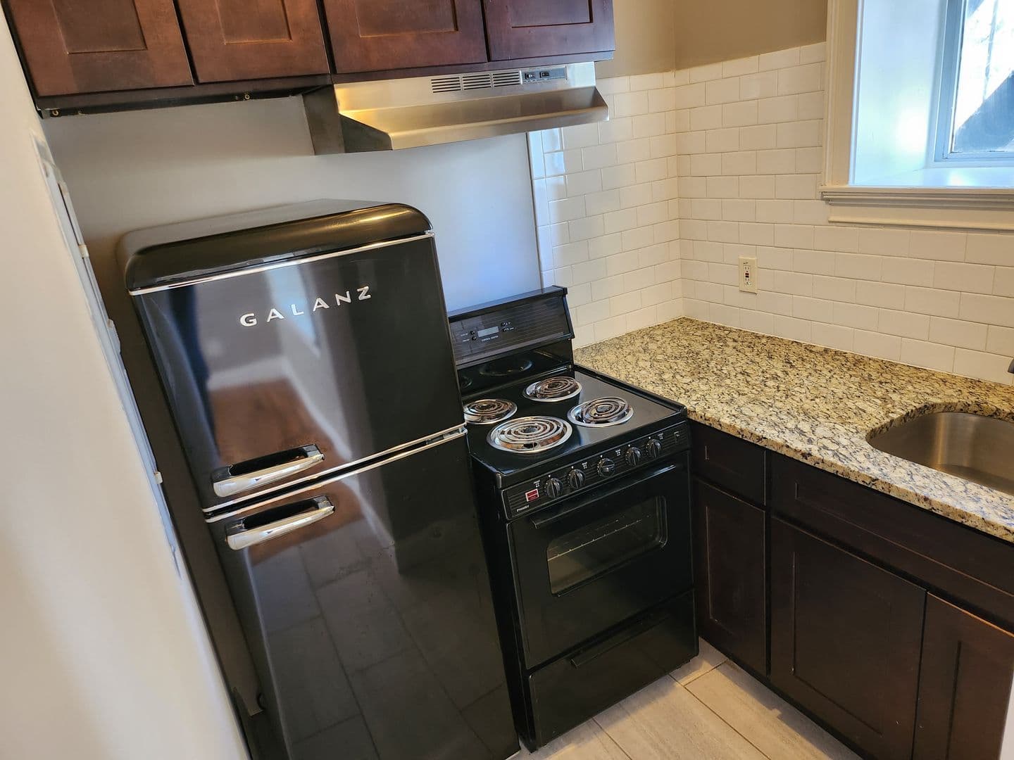 Allentown Apartment: 207 N 8th St