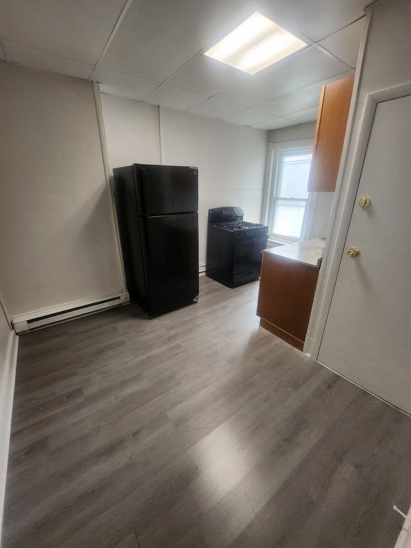 Allentown Apartment: 448 W Turner St