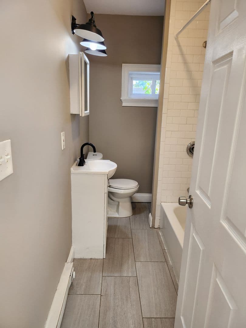 Allentown Apartment: 207 N 8th St