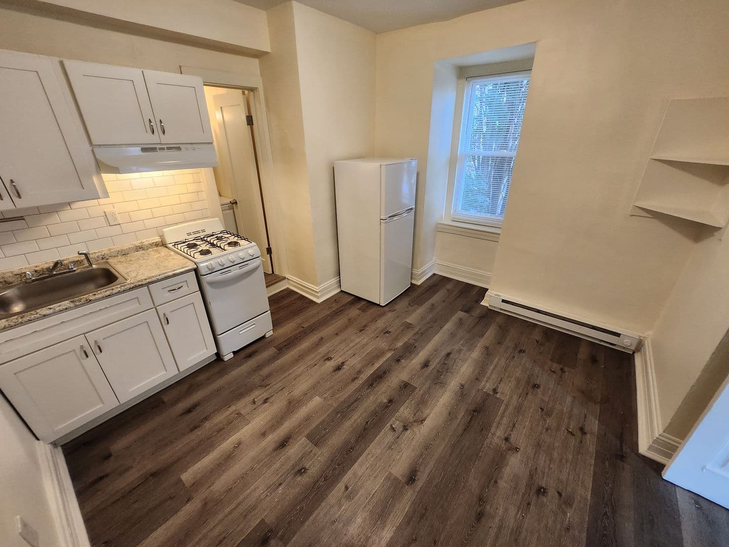 Allentown Apartment: 809-811 W Turner St