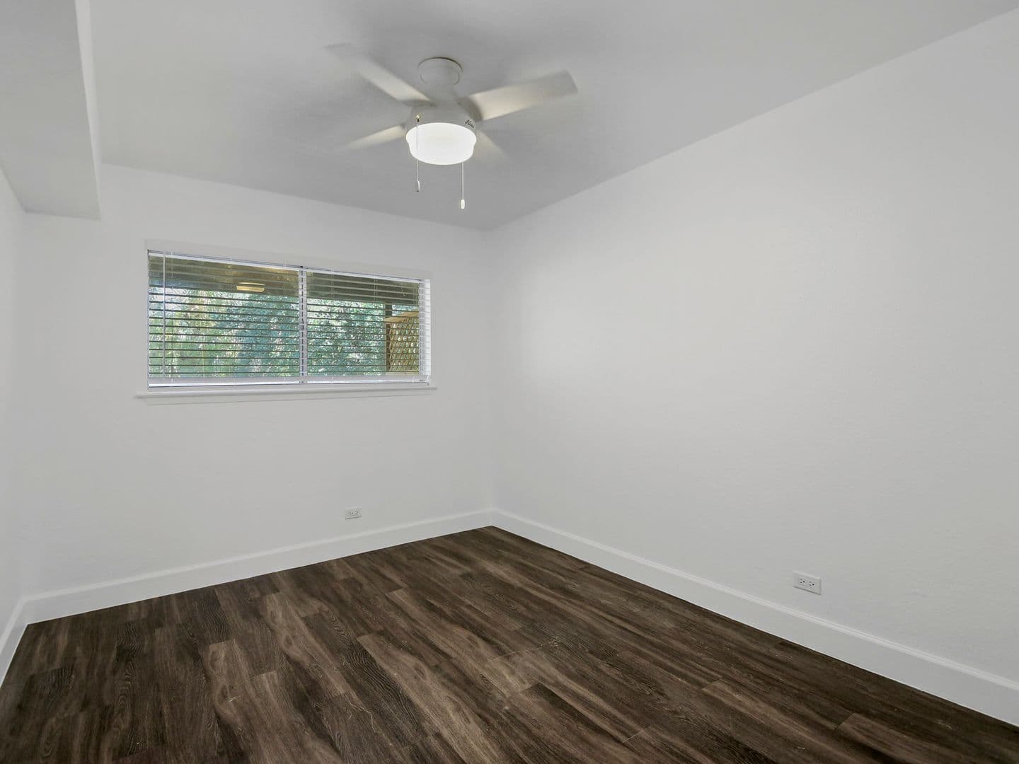 San Antonio Apartment: 333 Brahan Blvd