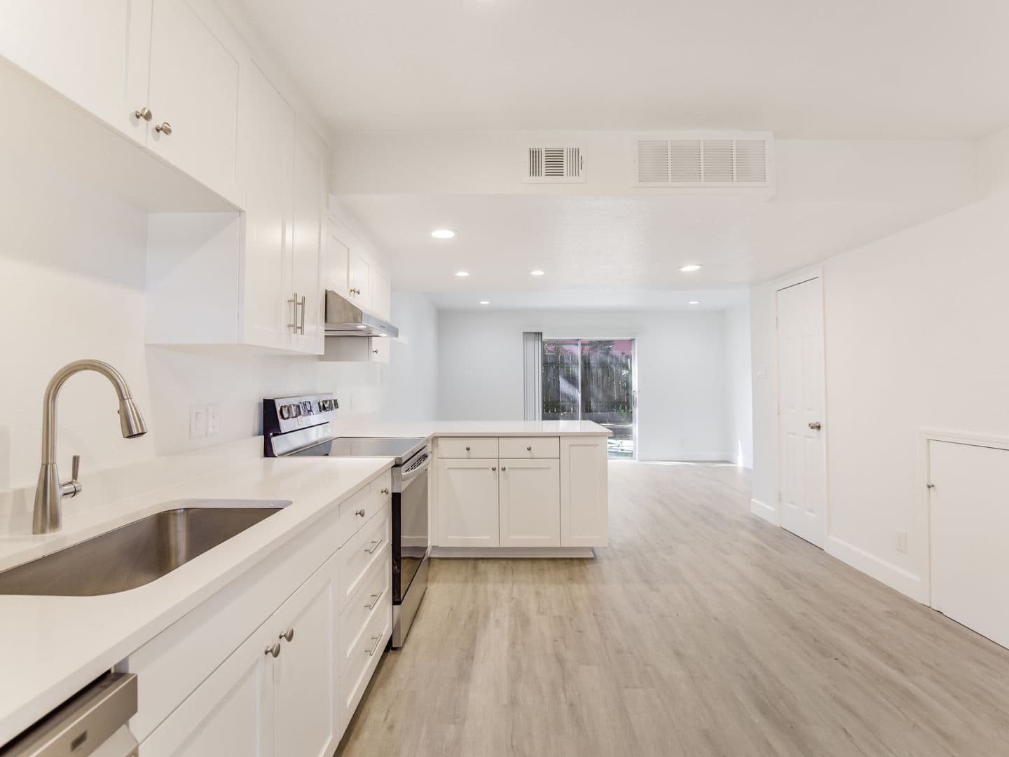 Austin Apartment: 3816 Southway Dr