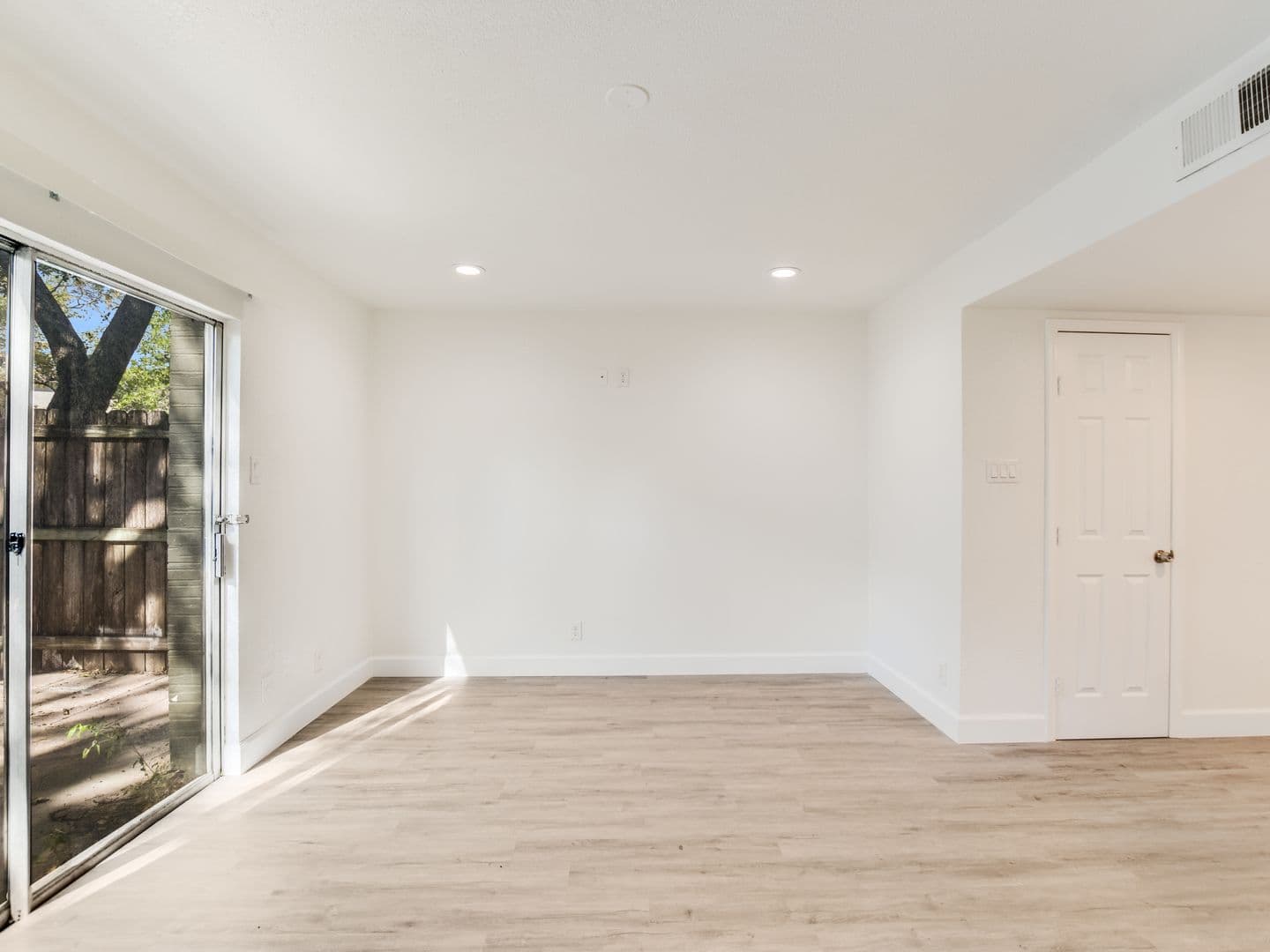 Austin Apartment: 3816 Southway Dr