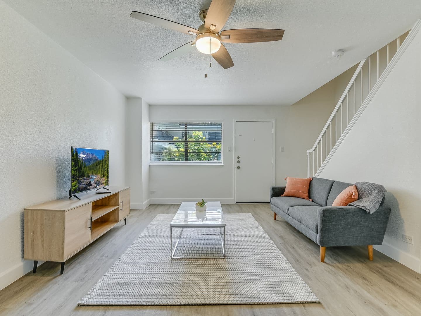 San Antonio Apartment: 333 Brahan Blvd