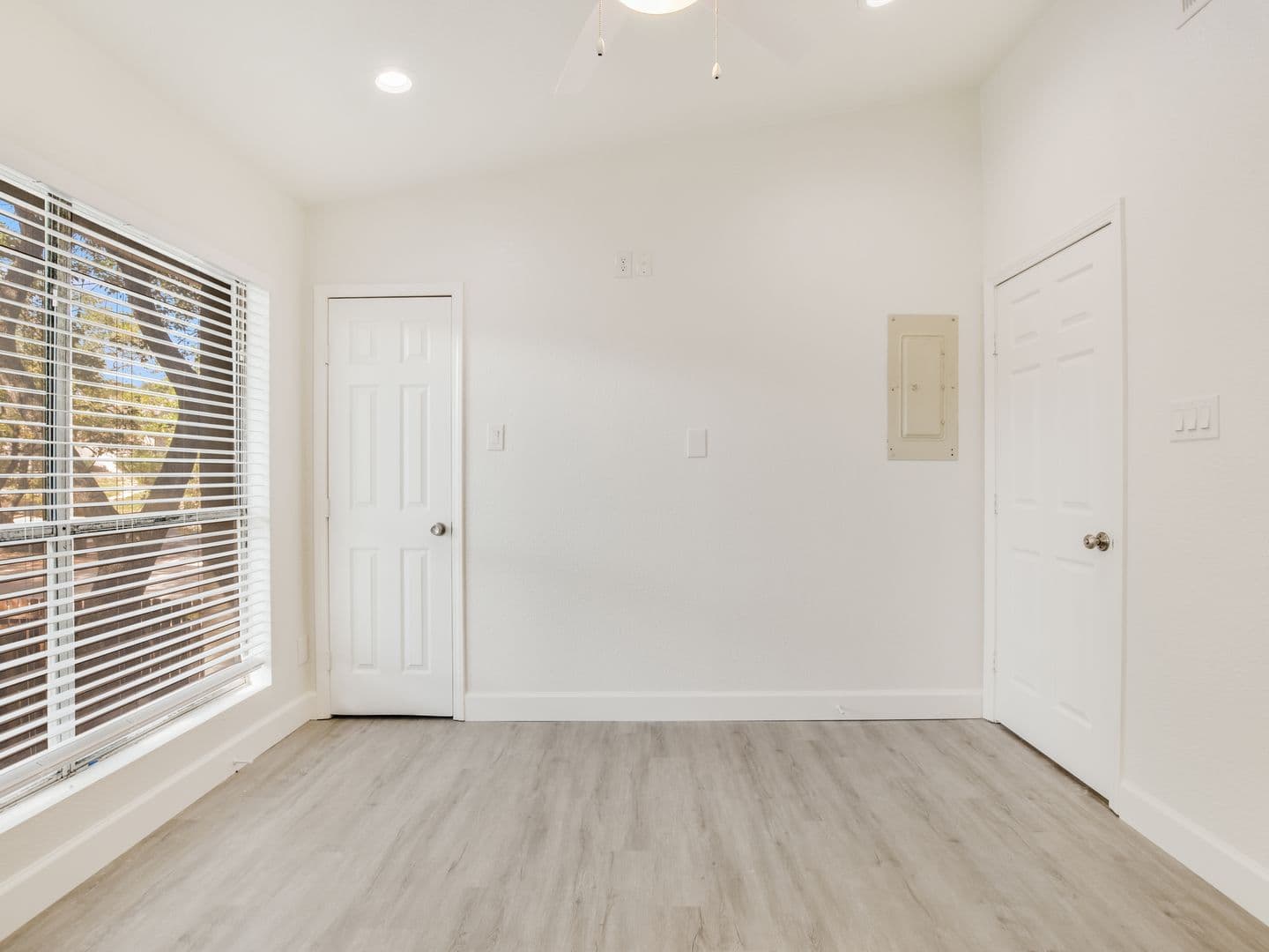 Austin Apartment: 3816 Southway Dr