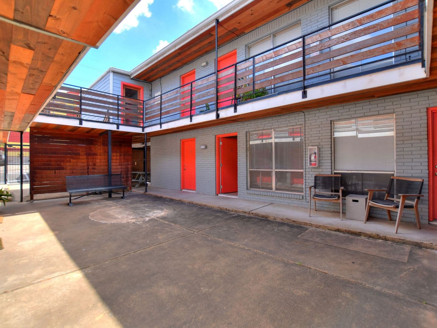 Austin Apartment: 408 W 37th St