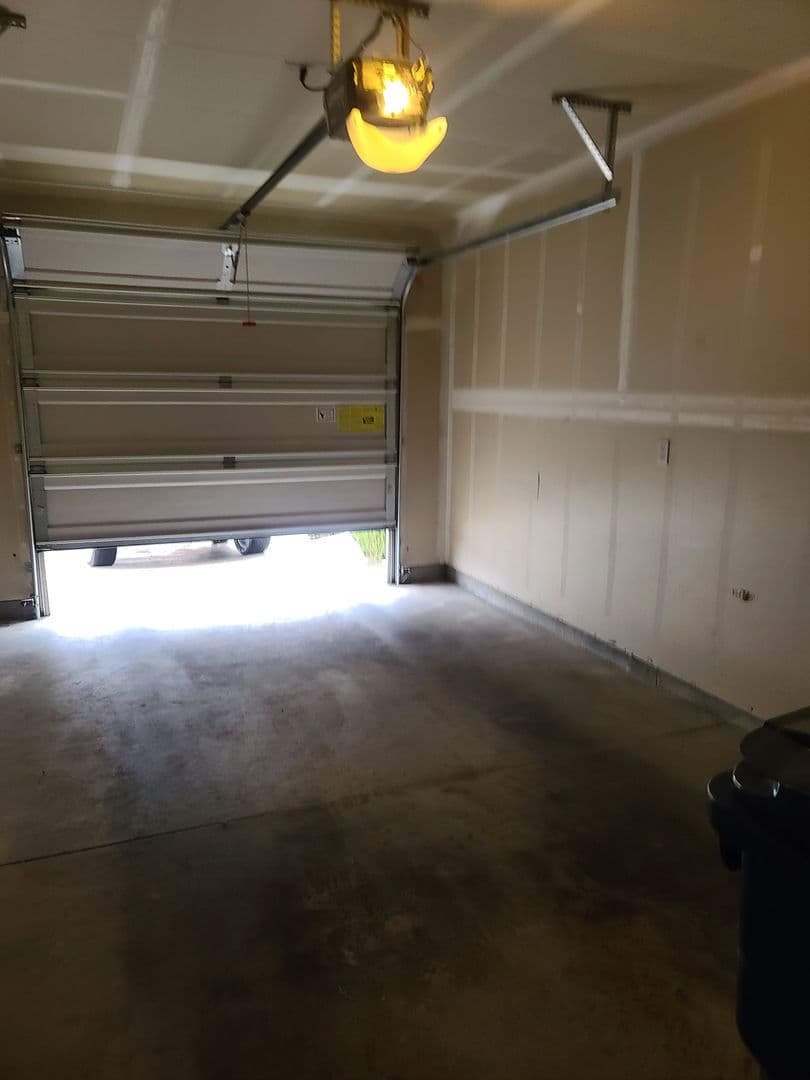 Nampa Townhome: 313 W. Timber Creek Rd.